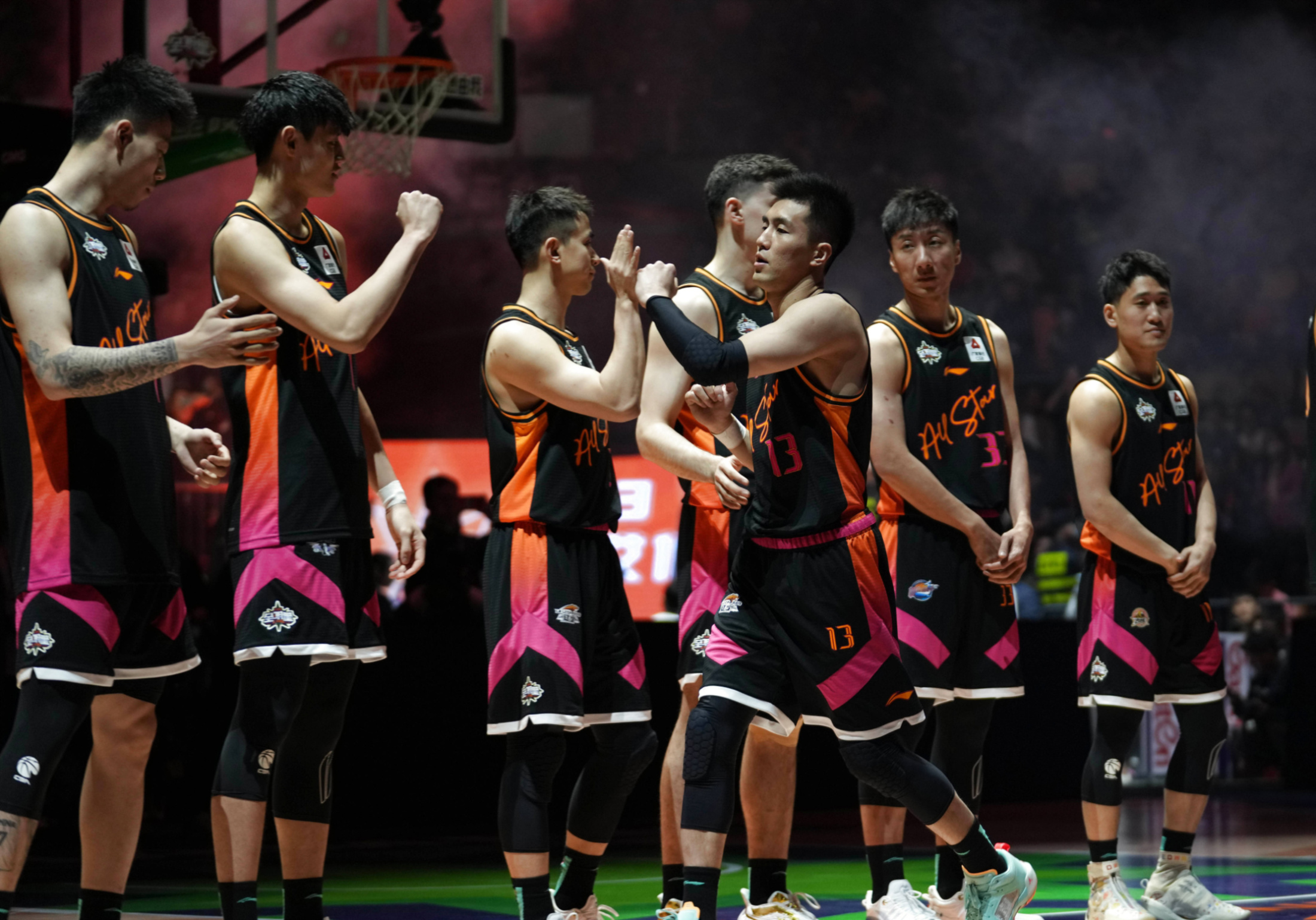 清晨体能课后，皇家社会门线救险备战CBA常规赛，引发热议，阵容厚度经受考验的简单介绍