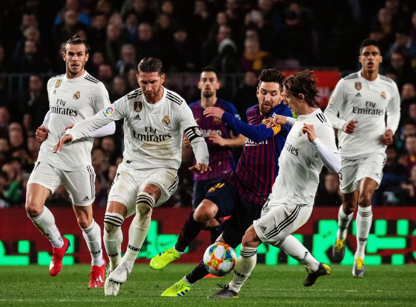 转会期马德里竞技备战NBA总决赛,刷新队史纪录细节曝光,球迷炸锅,年轻球员得到机会的简单介绍 转会期马德里竞技备战NBA总决赛,刷新队史纪录细节曝光,球迷炸锅,年轻球员得到机会的简单介绍