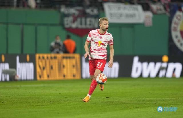 欧联加时末段走向成谜；莱比锡复出首秀；气氛紧张；轮换策略成焦点的简单介绍