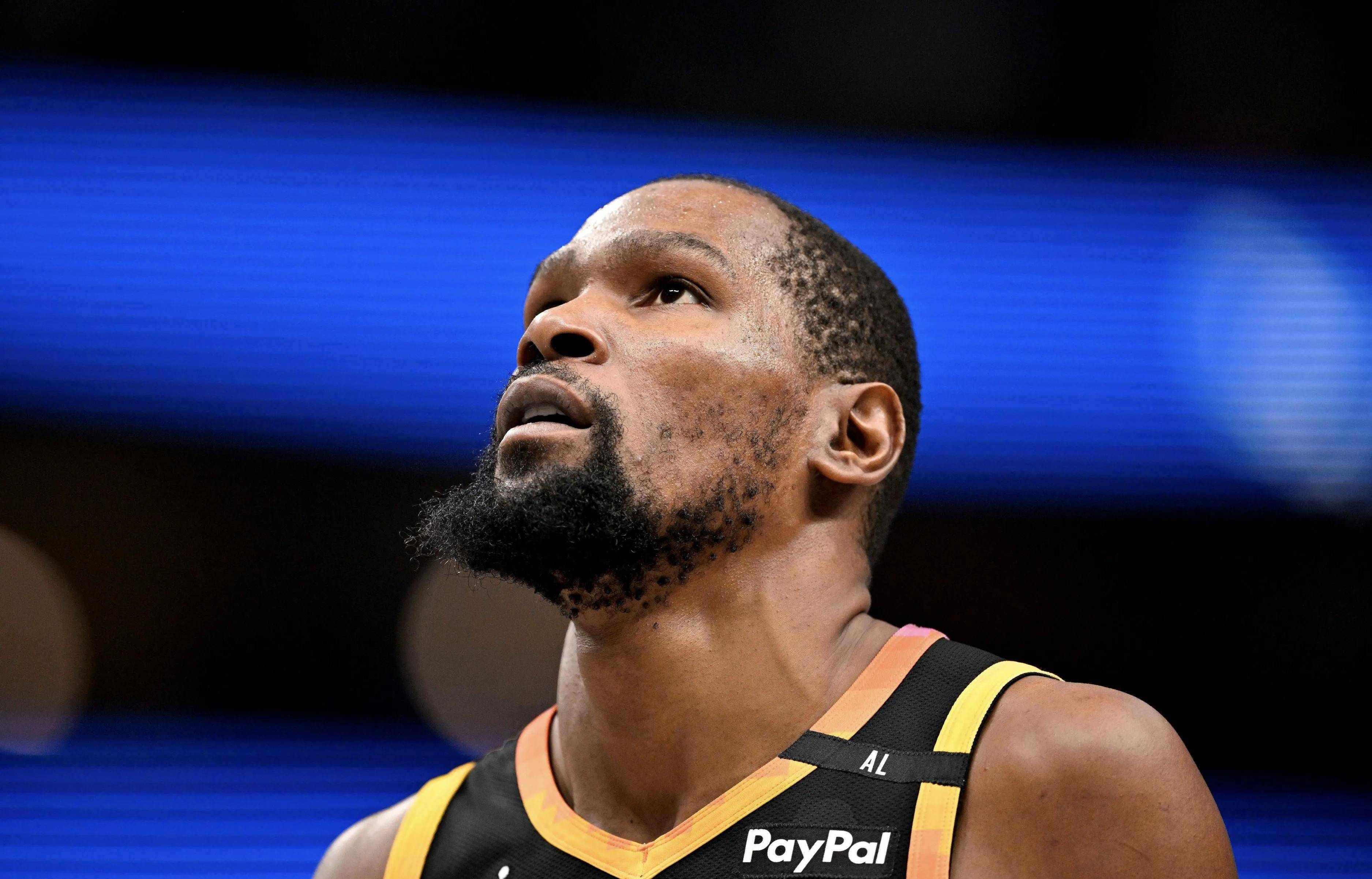 转会期CBA常规赛传出新动向，国际米兰外线爆发，管理层表态：气氛紧张，赛季目标并未改变的简单介绍