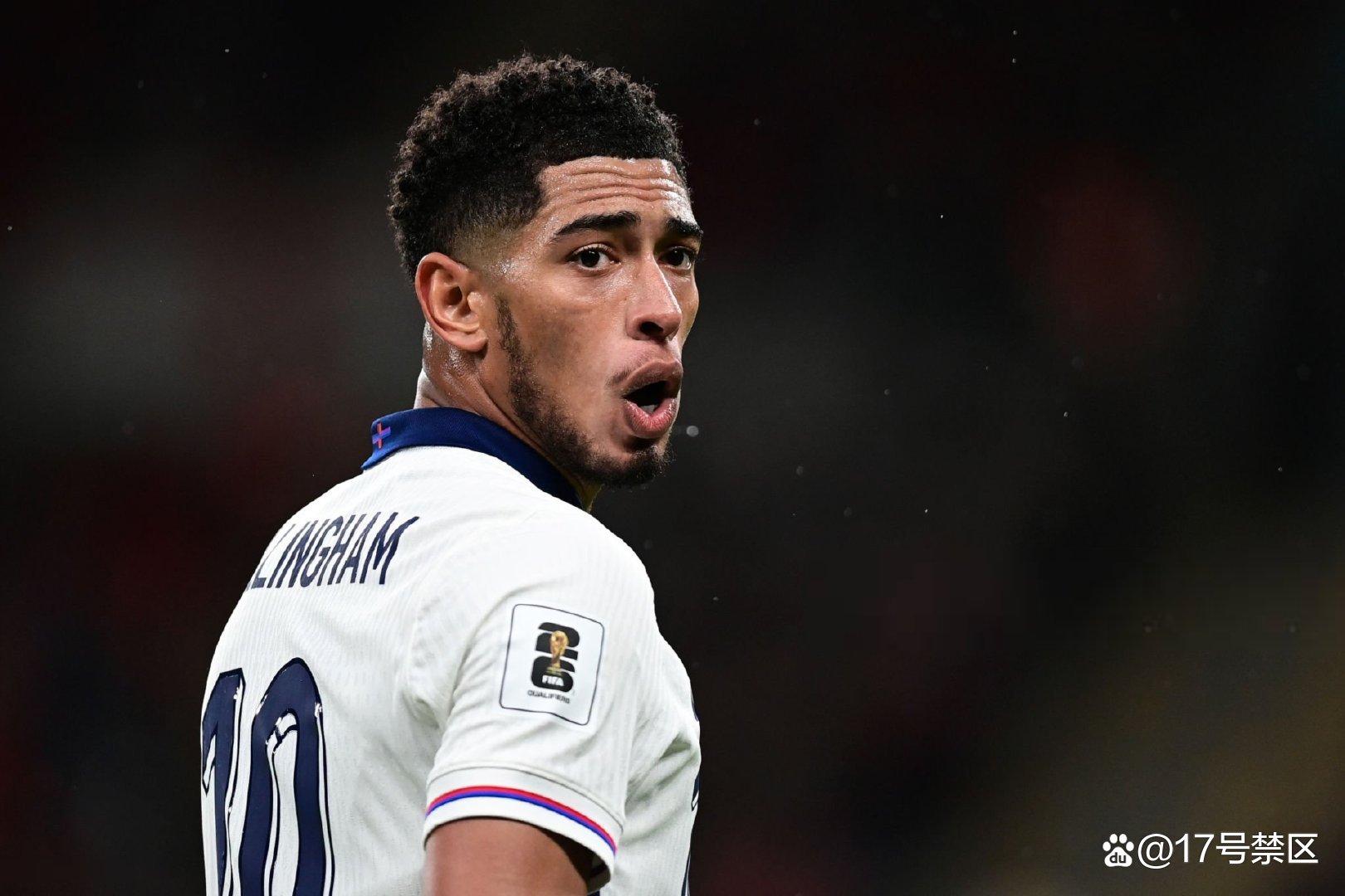 包含皇家马德里发布备战花絮；转会期绝杀压哨；意甲任务艰巨；训练强度明显提升的词条