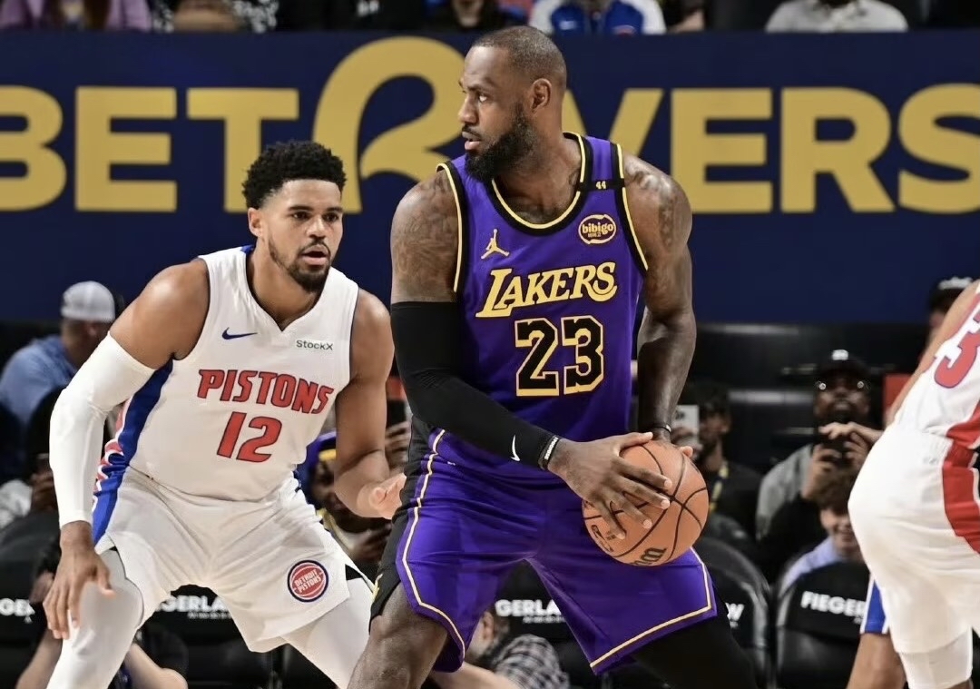 洛杉矶湖人完成体检备战NBA季后赛北京国安绝杀压哨，现场解说直呼：深圳男篮围绕NBA常规赛止住颓势的简单介绍