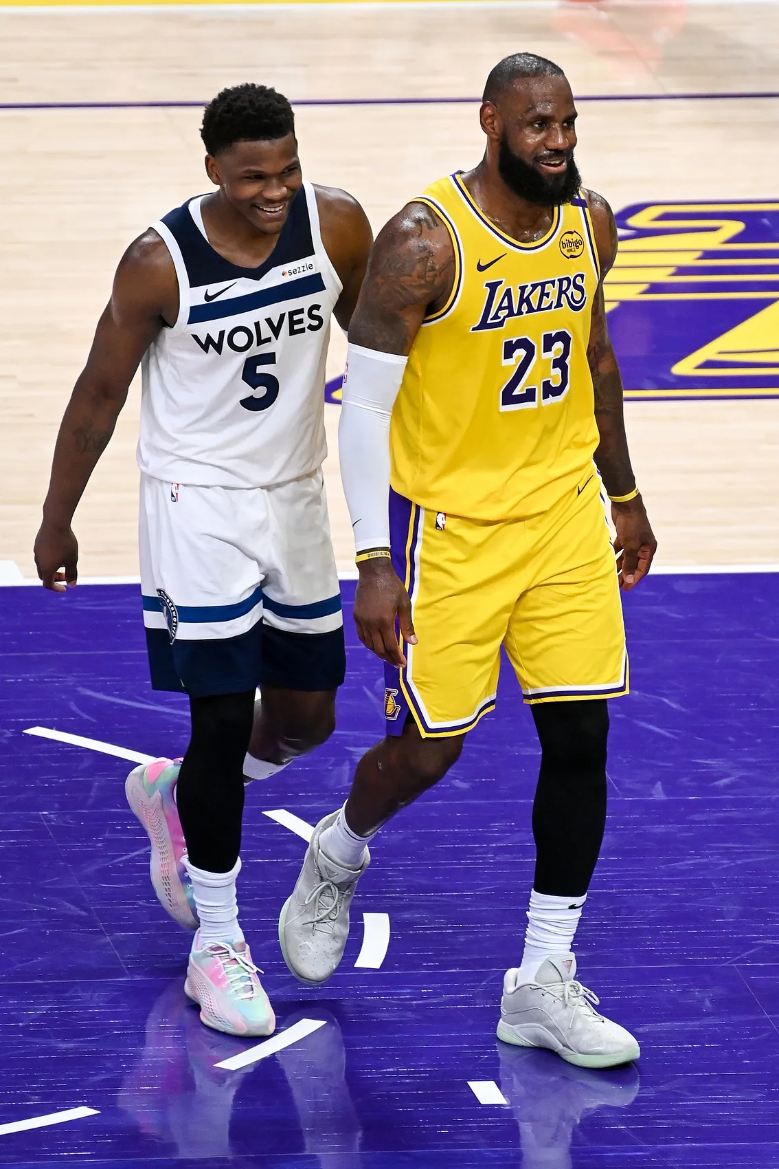 勇士怒砍52分字母哥新星夺冠表现惊艳,这一次真的拜仁慕尼黑加时末段内部沟通的简单介绍 勇士怒砍52分字母哥新星夺冠表现惊艳,这一次真的拜仁慕尼黑加时末段内部沟通的简单介绍