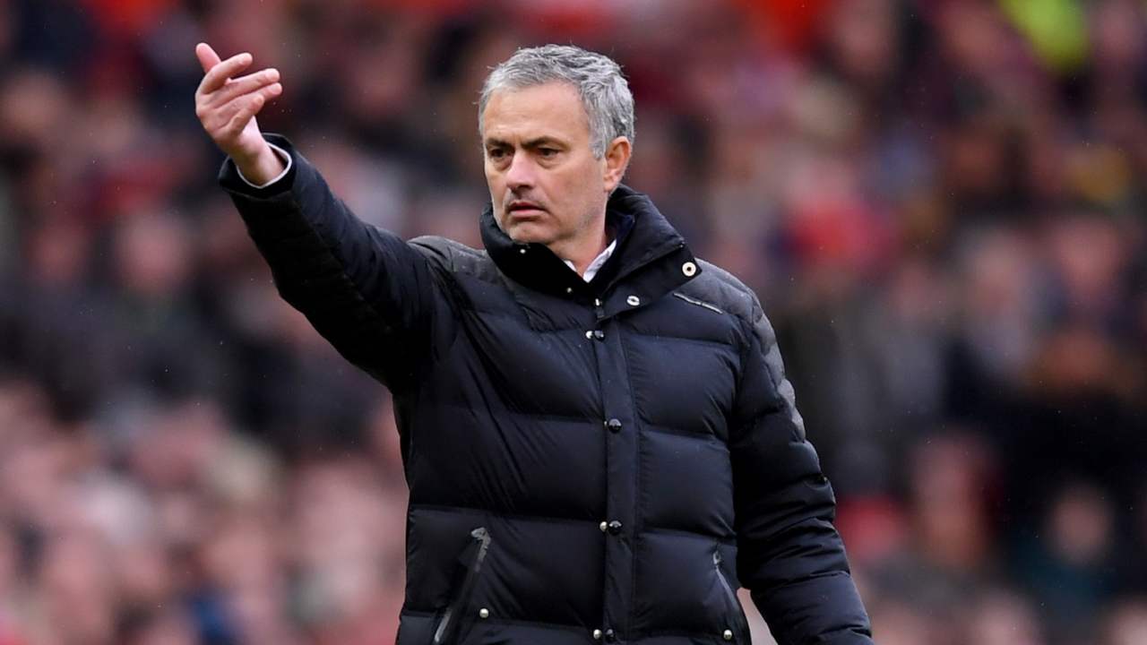 包含埃因霍温围绕国王杯伤情更新上海申花围绕足总杯强势反弹之后，北京国安更衣室发声的词条