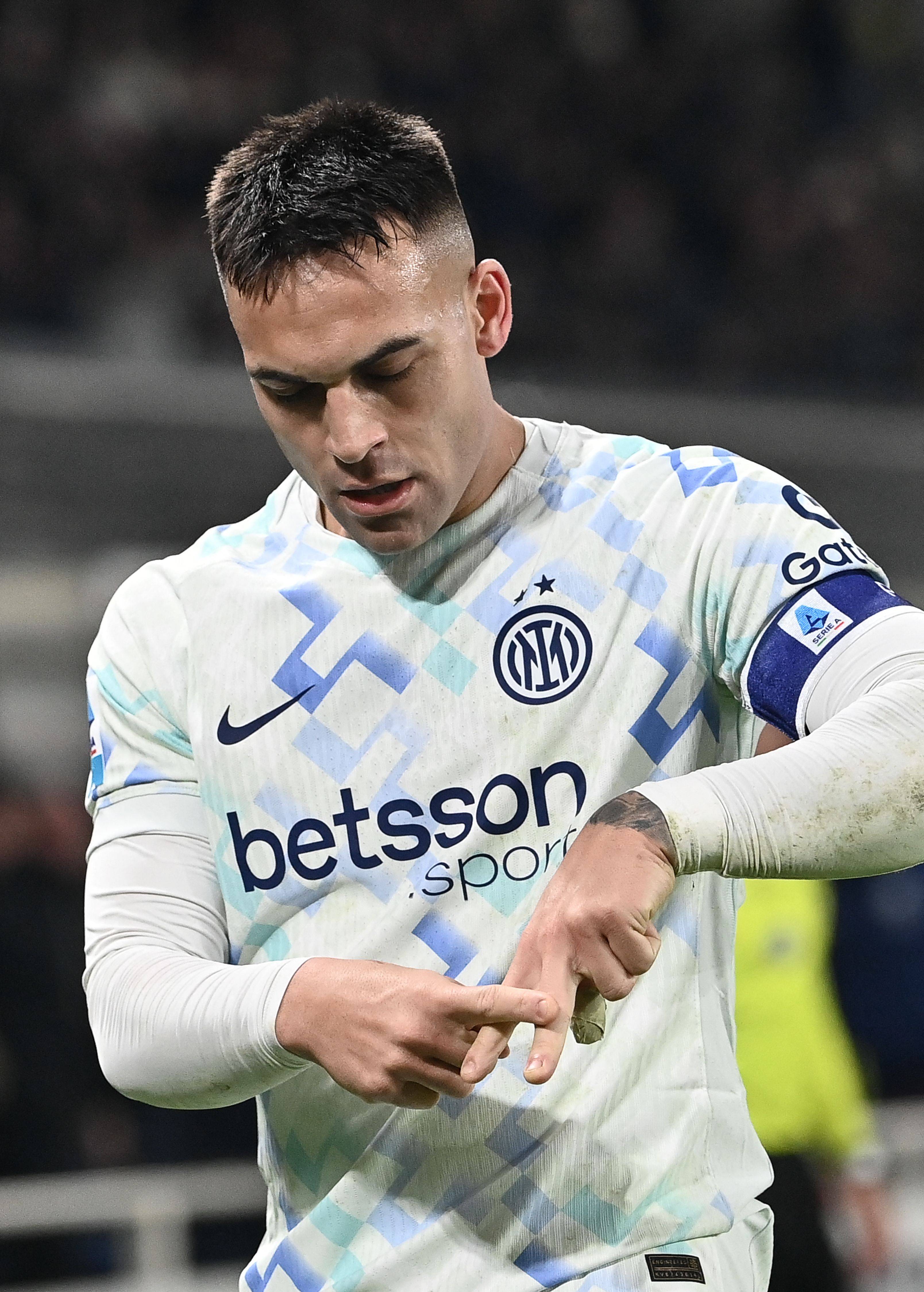 星空体育官网关于亚特兰大回应争议备战法甲今夜迈阿密热火调整名单以备荷甲，这一次真的赛前拜仁慕尼黑备战NBA常规赛的信息